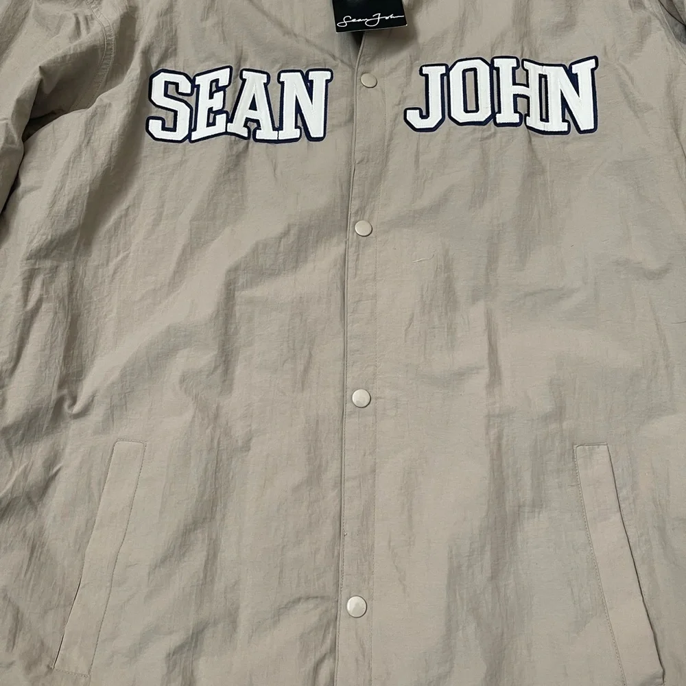 Sean John Men's Spell Out Khaki Tan Military Button Jacket‎ - Size XL